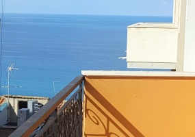 Tropea, 3 Bedrooms Bedrooms, 4 Rooms Rooms,1 BathroomBathrooms,Lägenhet,Till salu,1106