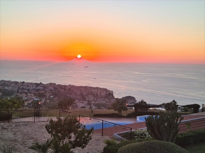 Marasusa, Parghelia, 89861, 2 Bedrooms Bedrooms, 3 Rooms Rooms,1 BathroomBathrooms,Lägenhet,Till salu,Marasusa,1011