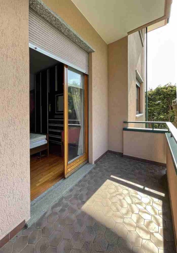 Stresa, 2 Bedrooms Bedrooms, 3 Rooms Rooms,1 BathroomBathrooms,Lägenhet,Till salu,1122