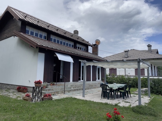 Corso Italia, Premeno, 3 Bedrooms Bedrooms, 5 Rooms Rooms,2 BathroomsBathrooms,Villa,Till salu,Corso Italia,1127