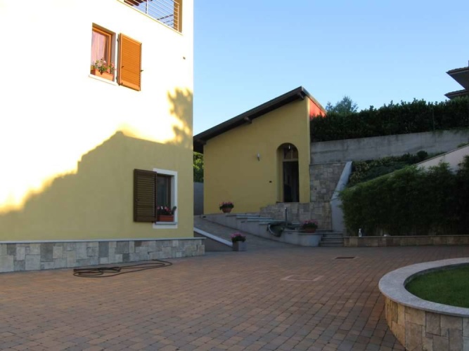 Baveno, 4 Bedrooms Bedrooms, 9 Rooms Rooms,3 BathroomsBathrooms,Villa,Till salu,1128
