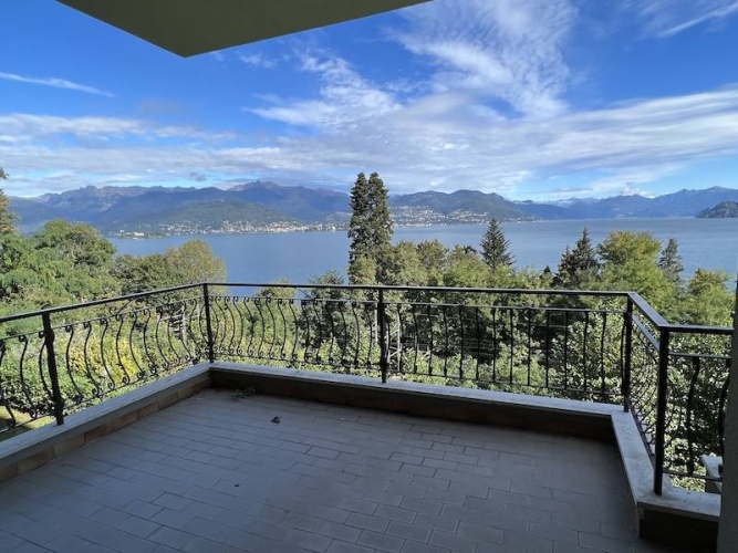 27 Via Vignolo, Stresa, 28838, 2 Rooms Rooms,Lägenhet,Till salu,Via Vignolo ,1138