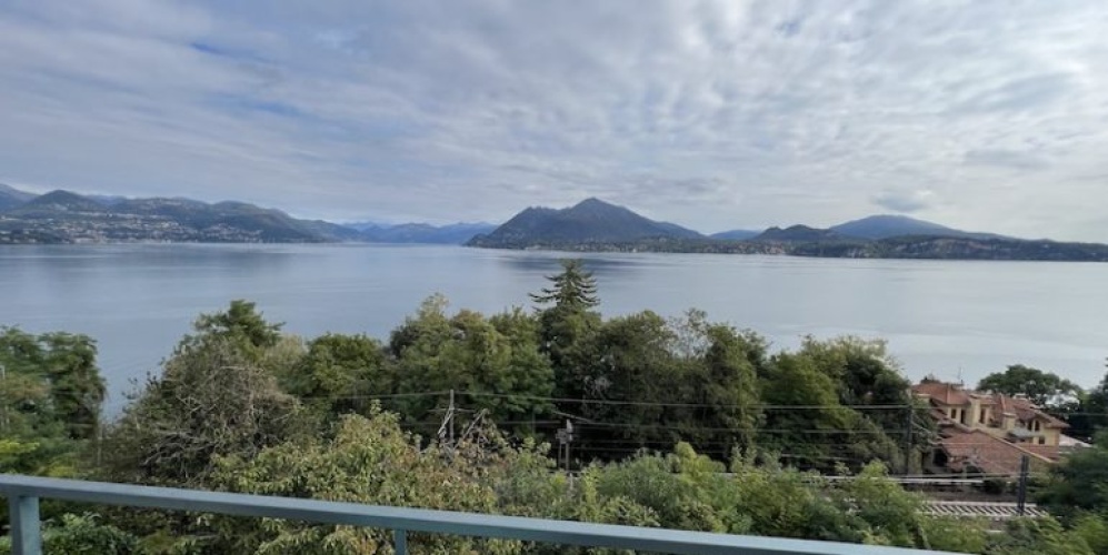 Stresa, 1 Bedroom Bedrooms, 3 Rooms Rooms,1 BathroomBathrooms,Lägenhet,Till salu,1139