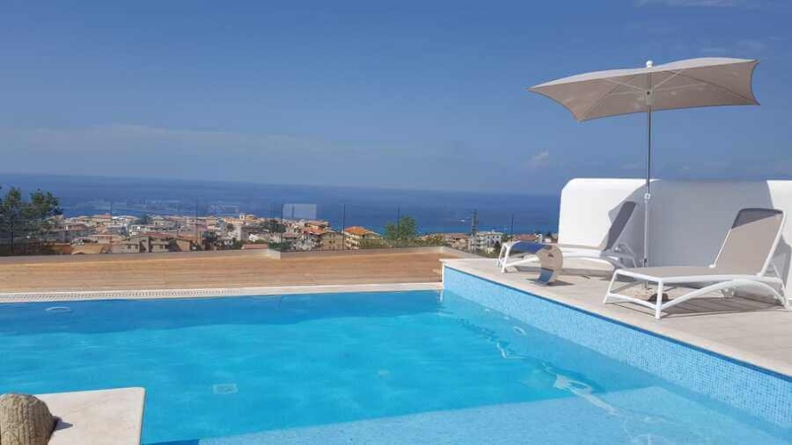 Tropea, 89861, 3 Bedrooms Bedrooms, 4 Rooms Rooms,1 BathroomBathrooms,Villa,Att hyra,1150