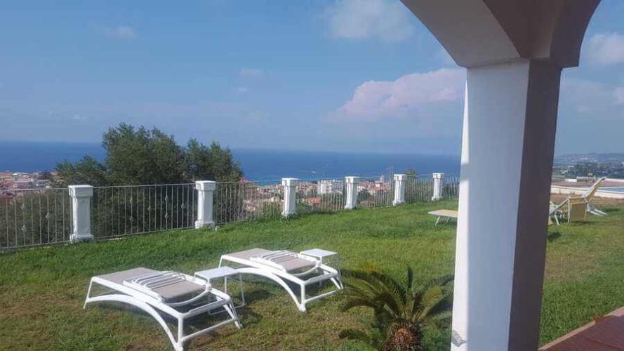 Tropea, 89861, 3 Bedrooms Bedrooms, 4 Rooms Rooms,1 BathroomBathrooms,Villa,Att hyra,1150