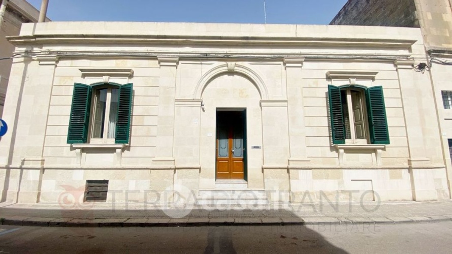 48 Via Giacomo Matteotti, Lecce, 73024, 5 Bedrooms Bedrooms, 8 Rooms Rooms,2 BathroomsBathrooms,Villa,Till salu,Via Giacomo Matteotti,1,1161