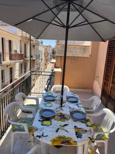 57 Via Costantino, Castellammare del Golfo, 91014, 1 Bedroom Bedrooms, 2 Rooms Rooms,1 BathroomBathrooms,Lägenhet,Att hyra,Via Costantino ,3,1162