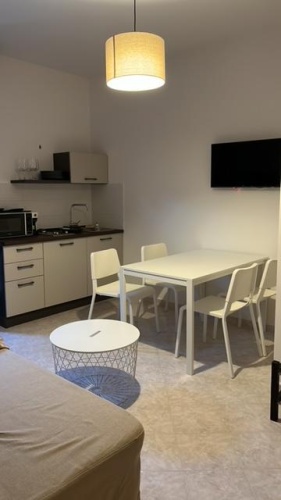 57 Via Costantino, Castellammare del Golfo, 91014, 1 Bedroom Bedrooms, 2 Rooms Rooms,1 BathroomBathrooms,Lägenhet,Att hyra,Via Costantino,1163