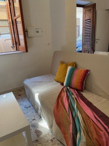 57 Via Costantino, Castellammare del Golfo, 91014, 1 Bedroom Bedrooms, 2 Rooms Rooms,1 BathroomBathrooms,Lägenhet,Att hyra,Via Costantino,1164