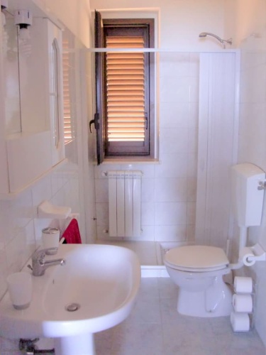 Zambrone, 2 Bedrooms Bedrooms, 2 Rooms Rooms,1 BathroomBathrooms,Lägenhet,Till salu,1020