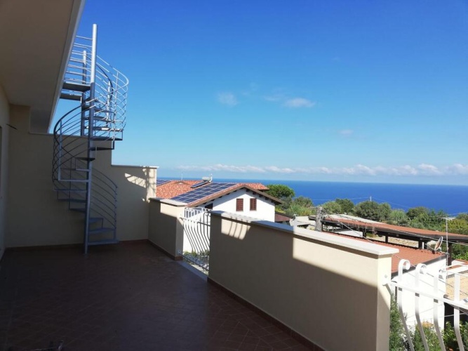 Zambrone, 2 Bedrooms Bedrooms, 2 Rooms Rooms,1 BathroomBathrooms,Lägenhet,Till salu,1022