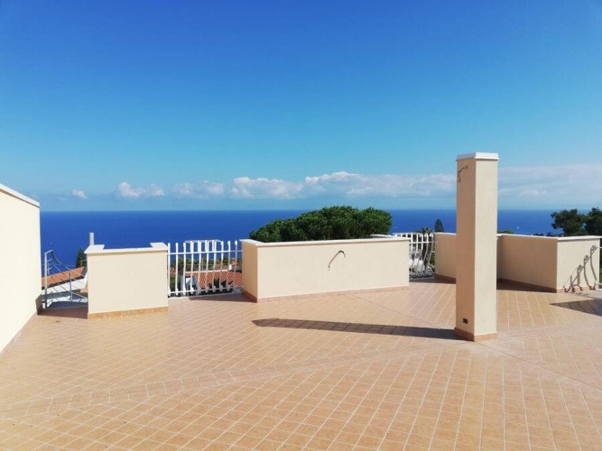 Zambrone, 2 Bedrooms Bedrooms, 2 Rooms Rooms,1 BathroomBathrooms,Lägenhet,Till salu,1022