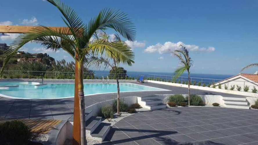 Zambrone, 3 Bedrooms Bedrooms, 4 Rooms Rooms,2 BathroomsBathrooms,Villa,Till salu,1028