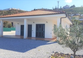 Zambrone, 2 Bedrooms Bedrooms, 3 Rooms Rooms,2 BathroomsBathrooms,Villa,Till salu,1030