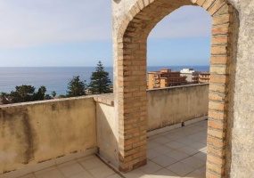 Tropea, 3 Bedrooms Bedrooms, 5 Rooms Rooms,3 BathroomsBathrooms,Lägenhet,Till salu,1032