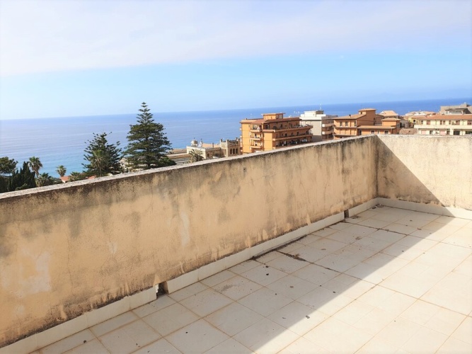 Tropea, 3 Bedrooms Bedrooms, 5 Rooms Rooms,3 BathroomsBathrooms,Lägenhet,Till salu,1032