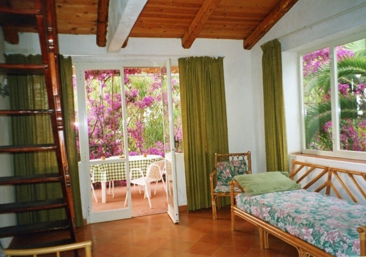 Tropea, 10 Bedrooms Bedrooms, 14 Rooms Rooms,5 BathroomsBathrooms,Villa,Till salu,1033