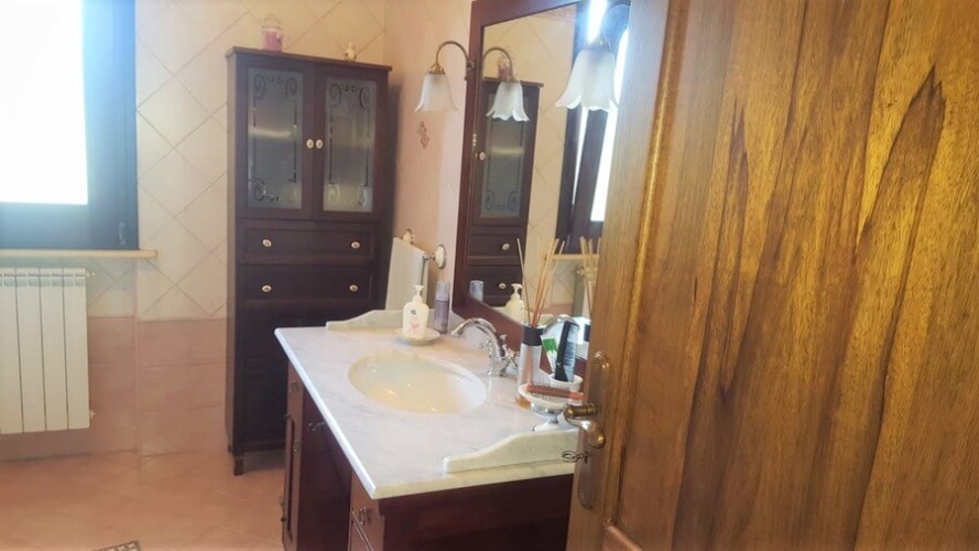 Tropea, 7 Bedrooms Bedrooms, 10 Rooms Rooms,6 BathroomsBathrooms,Villa,Till salu,1037