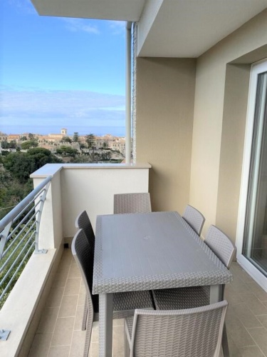 Via Carmine, Tropea, 3 Bedrooms Bedrooms, 4 Rooms Rooms,2 BathroomsBathrooms,Lägenhet,Att hyra,Via Carmine,1049