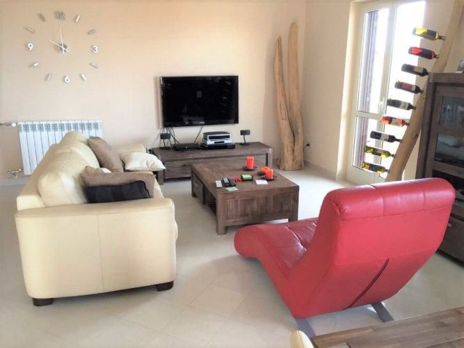 Santa Domenica, 3 Bedrooms Bedrooms, 4 Rooms Rooms,2 BathroomsBathrooms,Villa,Att hyra,1053