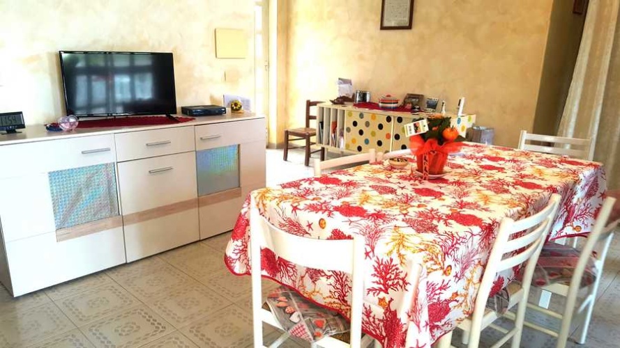 Santa Domenica, 3 Bedrooms Bedrooms, 4 Rooms Rooms,2 BathroomsBathrooms,Villa,Till salu,1055