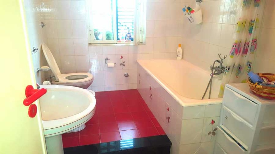 Santa Domenica, 3 Bedrooms Bedrooms, 4 Rooms Rooms,2 BathroomsBathrooms,Villa,Till salu,1055