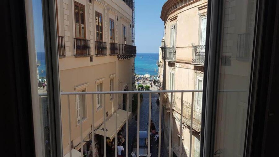 Tropea, 3 Bedrooms Bedrooms, 4 Rooms Rooms,3 BathroomsBathrooms,Lägenhet,Att hyra,1068