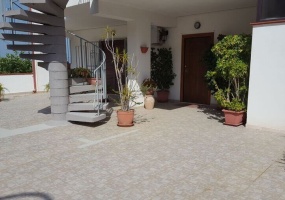 Tropea, 2 Bedrooms Bedrooms, 3 Rooms Rooms,1 BathroomBathrooms,Lägenhet,Att hyra,1069