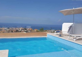 Tropea, 3 Bedrooms Bedrooms, 4 Rooms Rooms,2 BathroomsBathrooms,Villa,Att hyra,1071