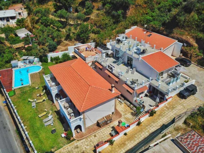 Tropea, 3 Bedrooms Bedrooms, 4 Rooms Rooms,2 BathroomsBathrooms,Villa,Att hyra,1071