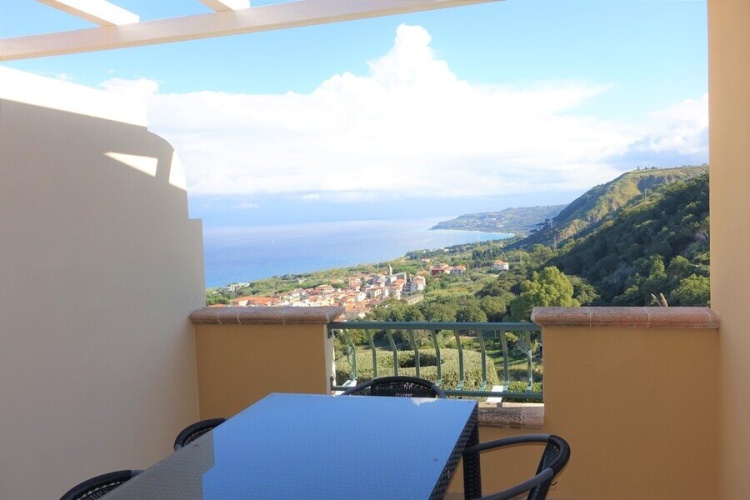 Parghelia, 2 Bedrooms Bedrooms, 3 Rooms Rooms,1 BathroomBathrooms,Lägenhet,Till salu,1076