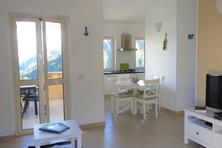 Parghelia, 2 Bedrooms Bedrooms, 3 Rooms Rooms,1 BathroomBathrooms,Lägenhet,Till salu,1076