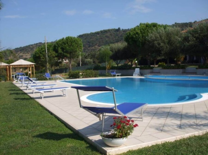Capo Vaticano, 2 Bedrooms Bedrooms, 3 Rooms Rooms,1 BathroomBathrooms,Lägenhet,Till salu,1082