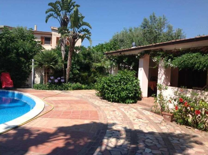 Capo Vaticano, 2 Bedrooms Bedrooms, 3 Rooms Rooms,1 BathroomBathrooms,Villa,Till salu,1084