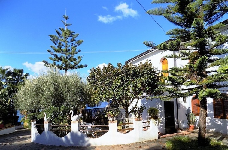 Capo Vaticano, 12 Bedrooms Bedrooms, 18 Rooms Rooms,Lägenhet,Till salu,1086