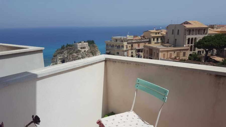 Tropea, 5 Bedrooms Bedrooms, 6 Rooms Rooms,2 BathroomsBathrooms,Lägenhet,Till salu,1096