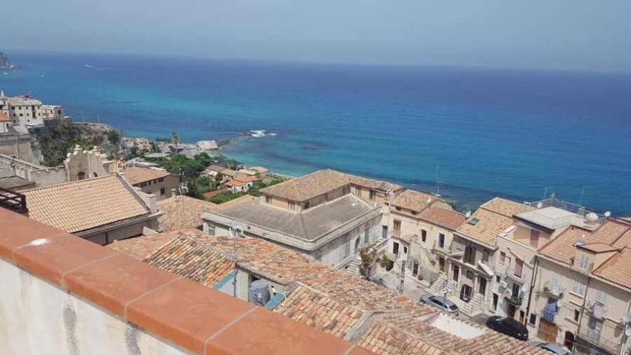 Tropea, 5 Bedrooms Bedrooms, 6 Rooms Rooms,2 BathroomsBathrooms,Lägenhet,Till salu,1096